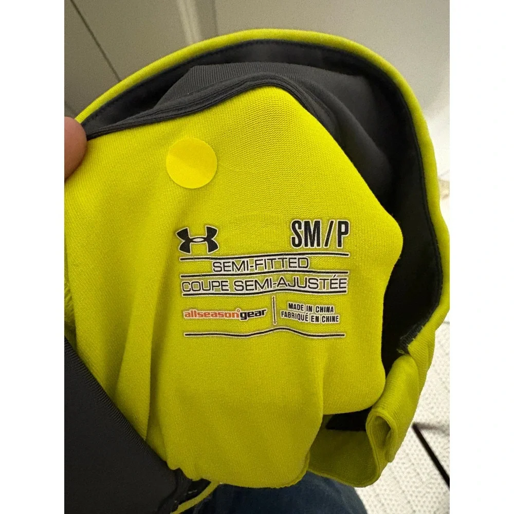Under Armour Womens Neon Yellow Full Zip Athletic Jacket Thumb Holes Small - Picture 3 of 3